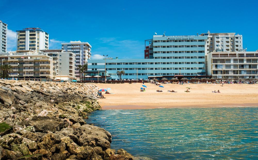 Hotel Dom Jose Beach